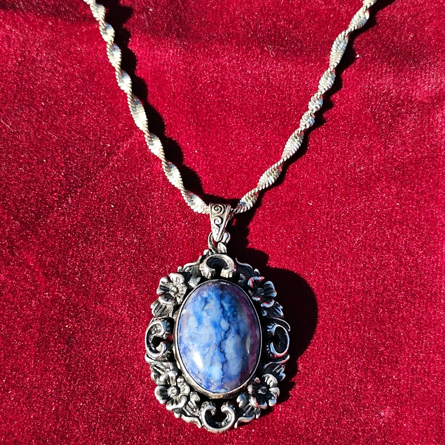 Vintage Sterling Silver Pendant Lapis Lazuli Necklace