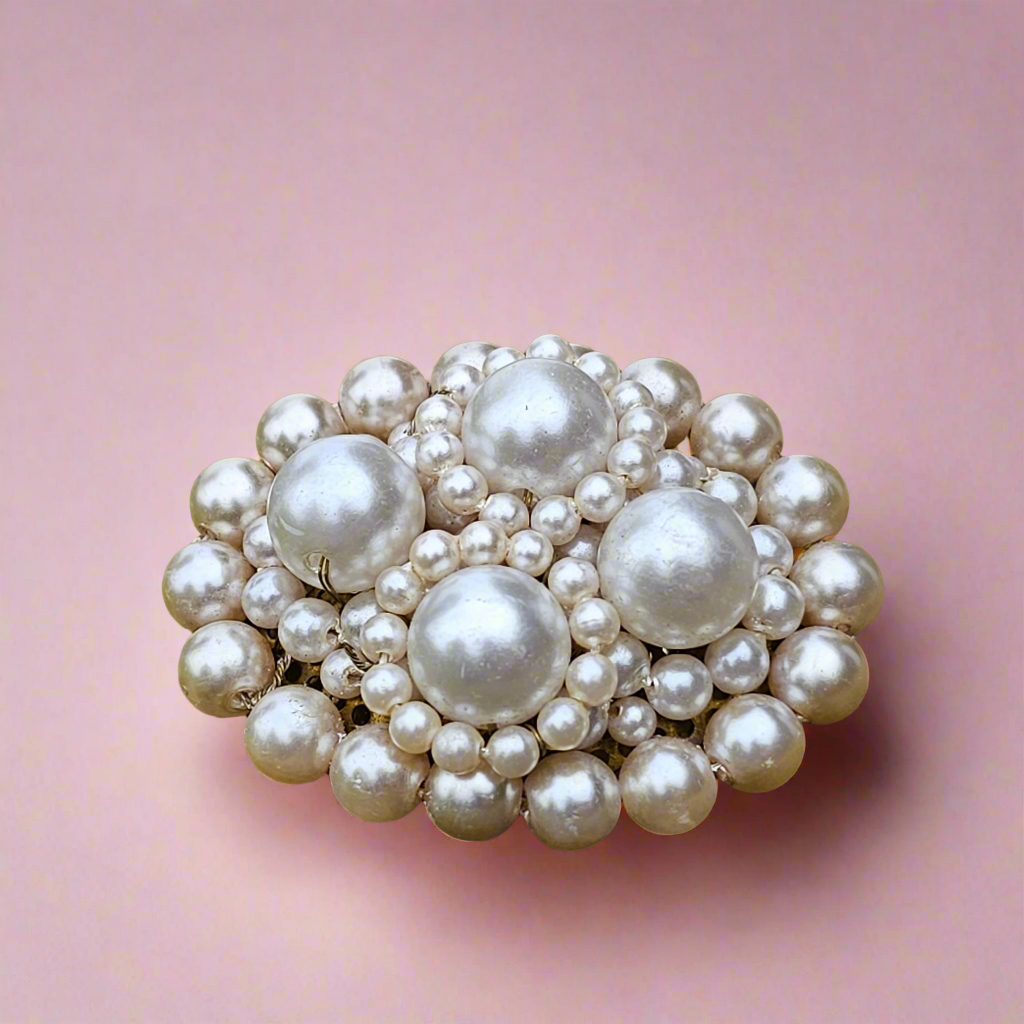 Vintage Japan Pearl Brooch Bridal Jewellery Oval Antique Beautiful