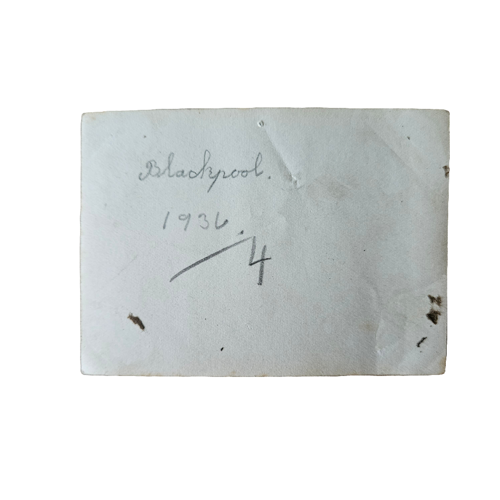 British Black And White Old Photograph 1936 Vintage Girls On Blackpool Beach