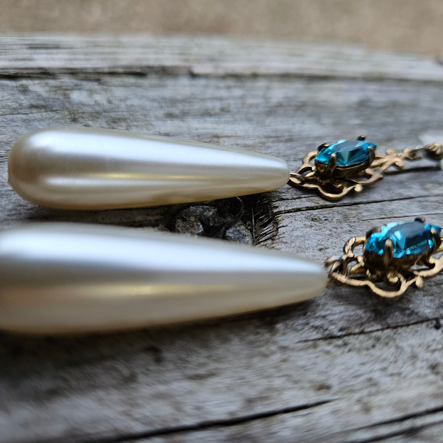 Vintage Aqua Pearl Dangle Earrings Gold Silver Stunning