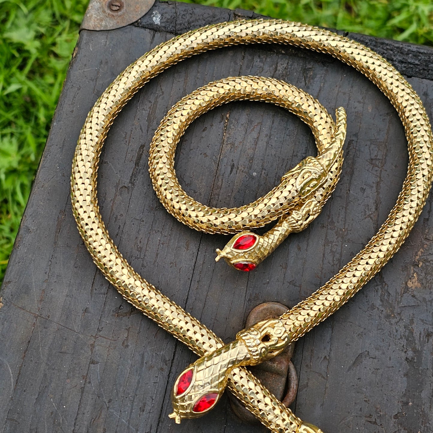 DL Auld Gold Metal Mesh Snake Necklace And Bracelet 2pc Set