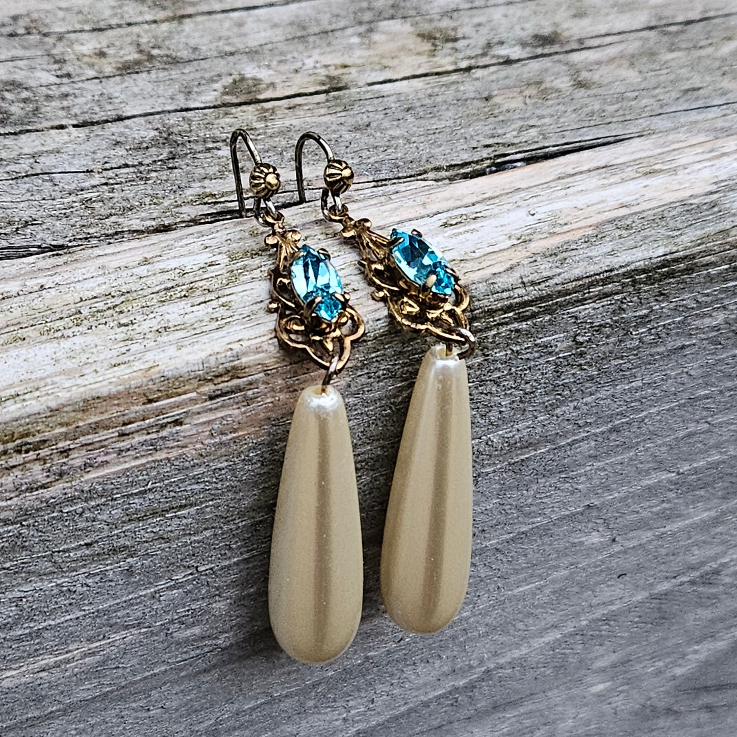 Vintage Aqua Pearl Dangle Earrings Gold Silver Stunning