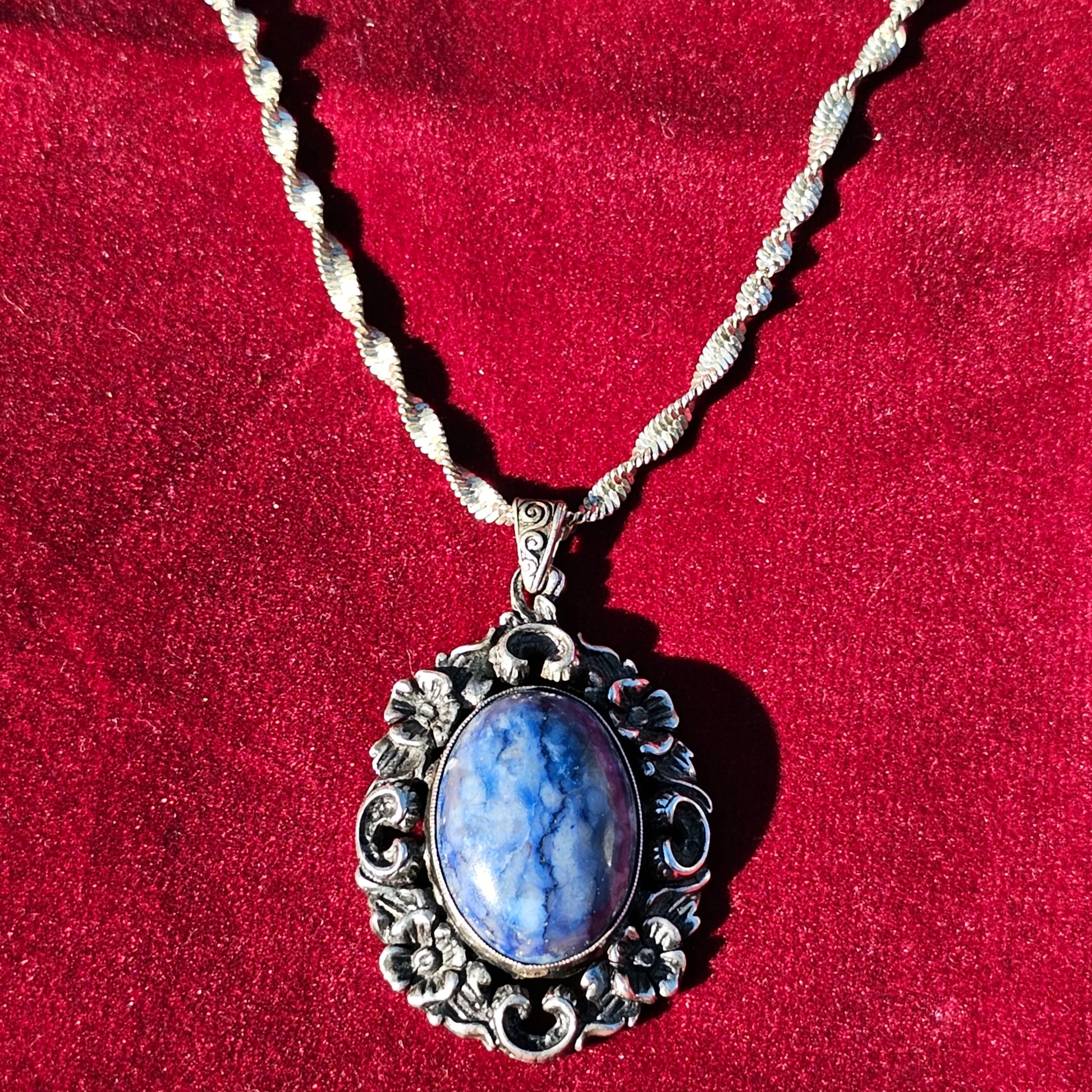 Vintage Sterling Silver Pendant Lapis Lazuli Necklace