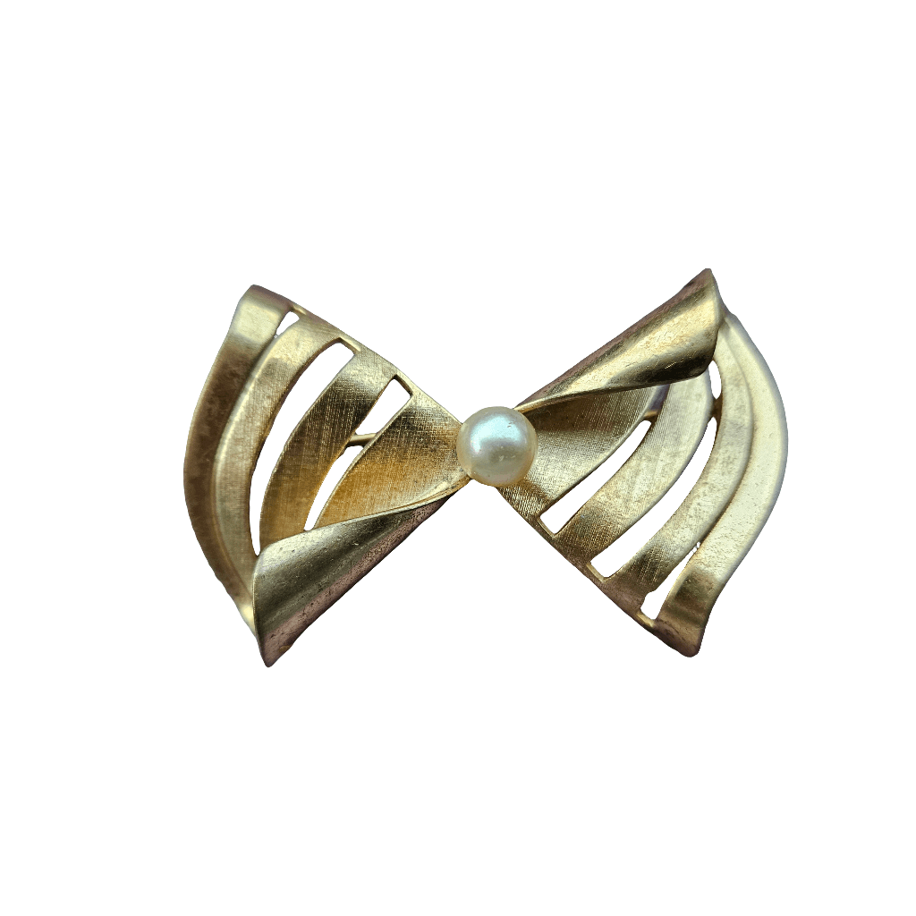 Gold Bow Pearl Brooch Pin Vintage Designer Fashion Jewellery