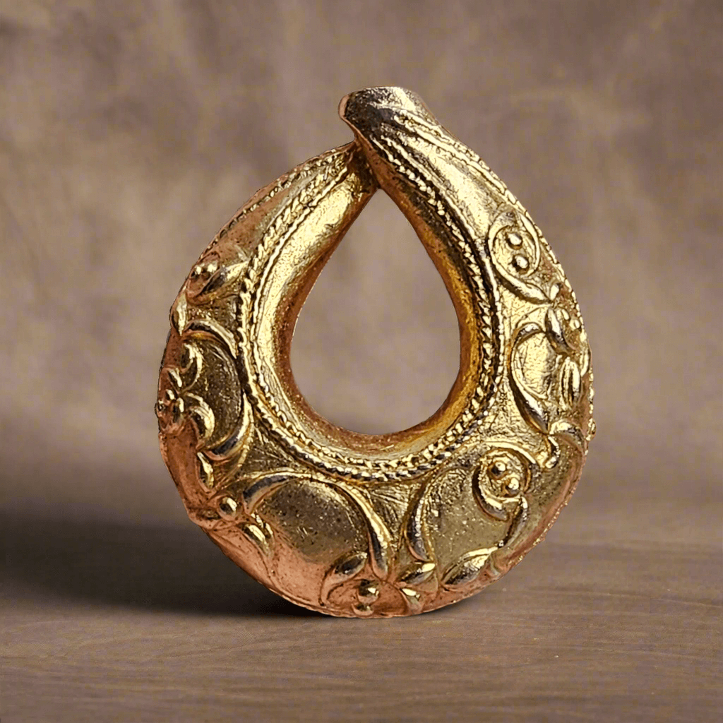 Torc Brooch Vintage Gold Plated Roman Style Jewellery