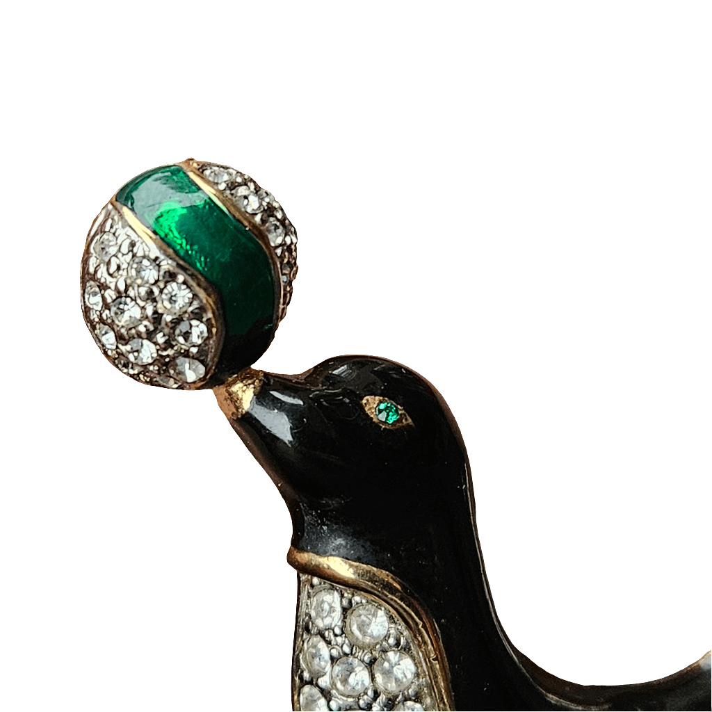 Cute Seal Brooch Circus Enamel Pin Gold Crystal Black Green