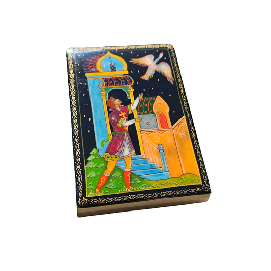 Beautiful Hand Painted Lacquer Trinket Box Vibrant Jewellery Box