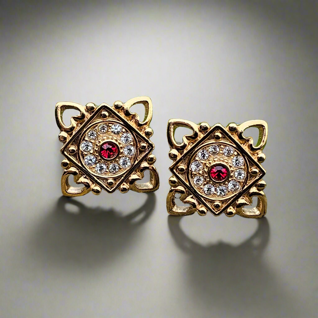 Gold Tone Studs Pierced Ears Vintage Style Earrings Diamante Red Glass