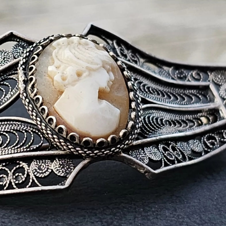 Antique Cameo Sterling Silver Filigree Brooch