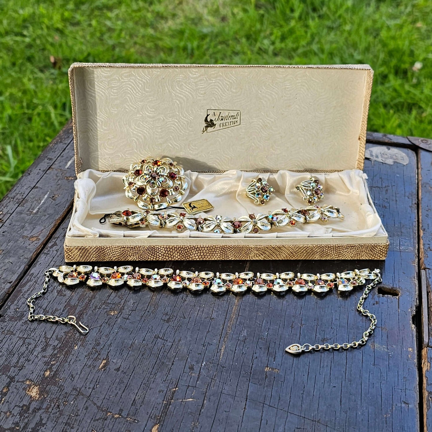 Vintage Jewelcraft Earrings Necklace Bracelet & Brooch Set