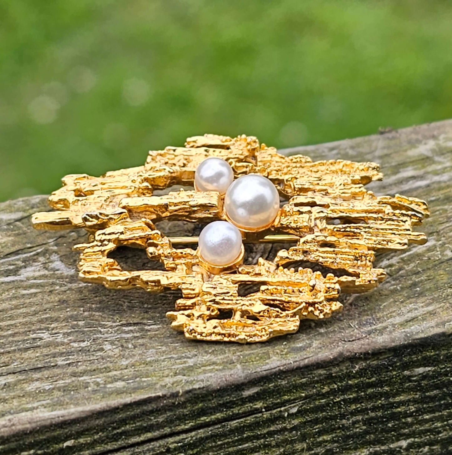 Gold Plated Vintage Pearl Brooch Mcm Brutalist Bridal Jewellery