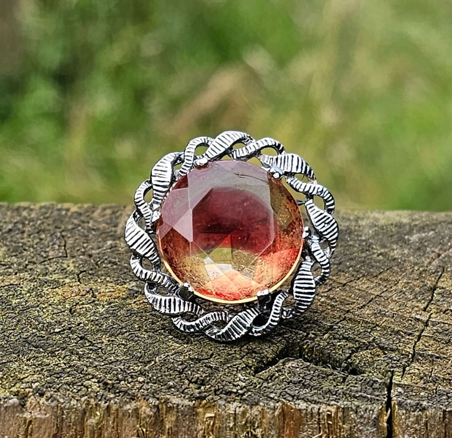 Celtic Style Vintage Glass Cabouchon Silver Tone Brooch