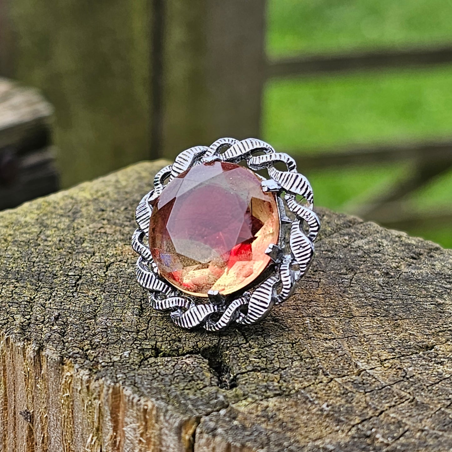 Celtic Style Vintage Glass Cabouchon Silver Tone Brooch