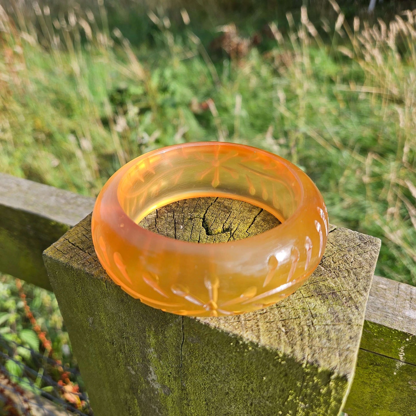 Carved Apple Juice Bakelite Bangle Vintage Bracelet Jewellery